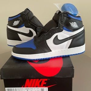 AUTHENTIC NIKE AIR JORDAN 1 SIZE 7